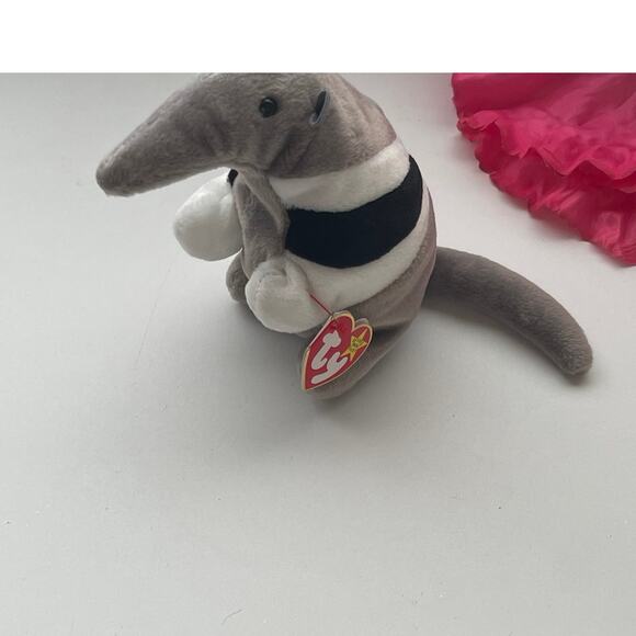 TY Beanie Babie Anteater "Ants" Birthdate November 7, 1997 - Picture 2 of 6
